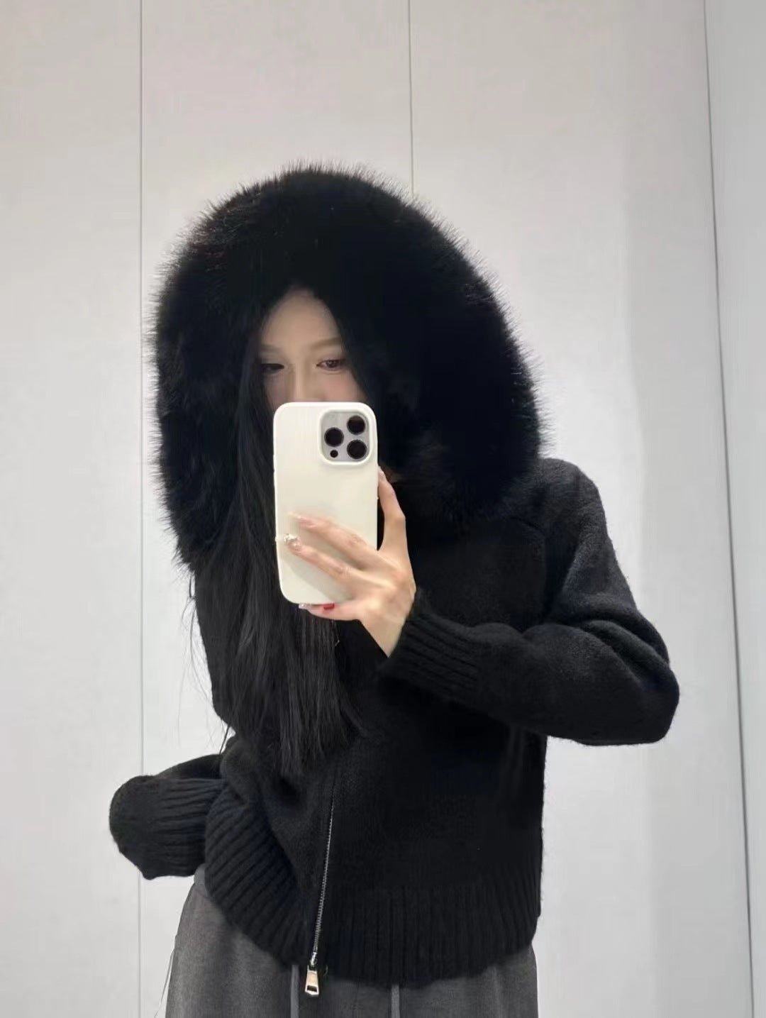 ANNA | Cardigan à capuche en tricot avec col en fourrure