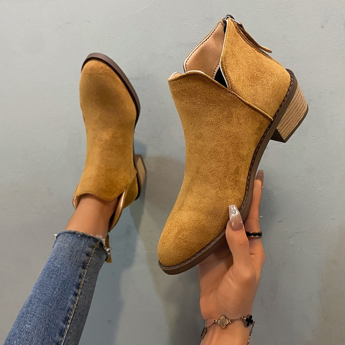 SELMA | Bottines Pointues Minimalistes