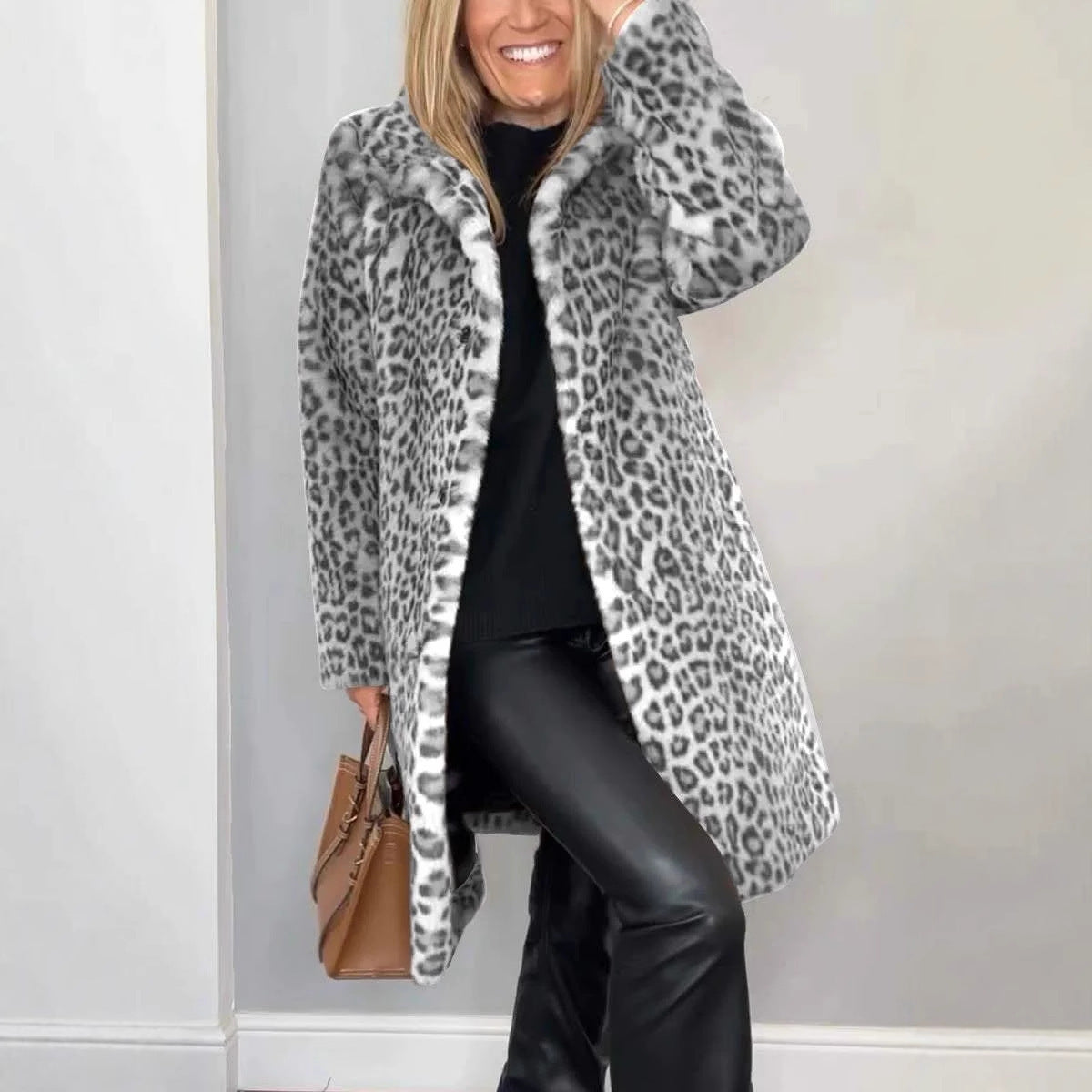 ADÈLE | Veste mi-longue à imprimé léopard